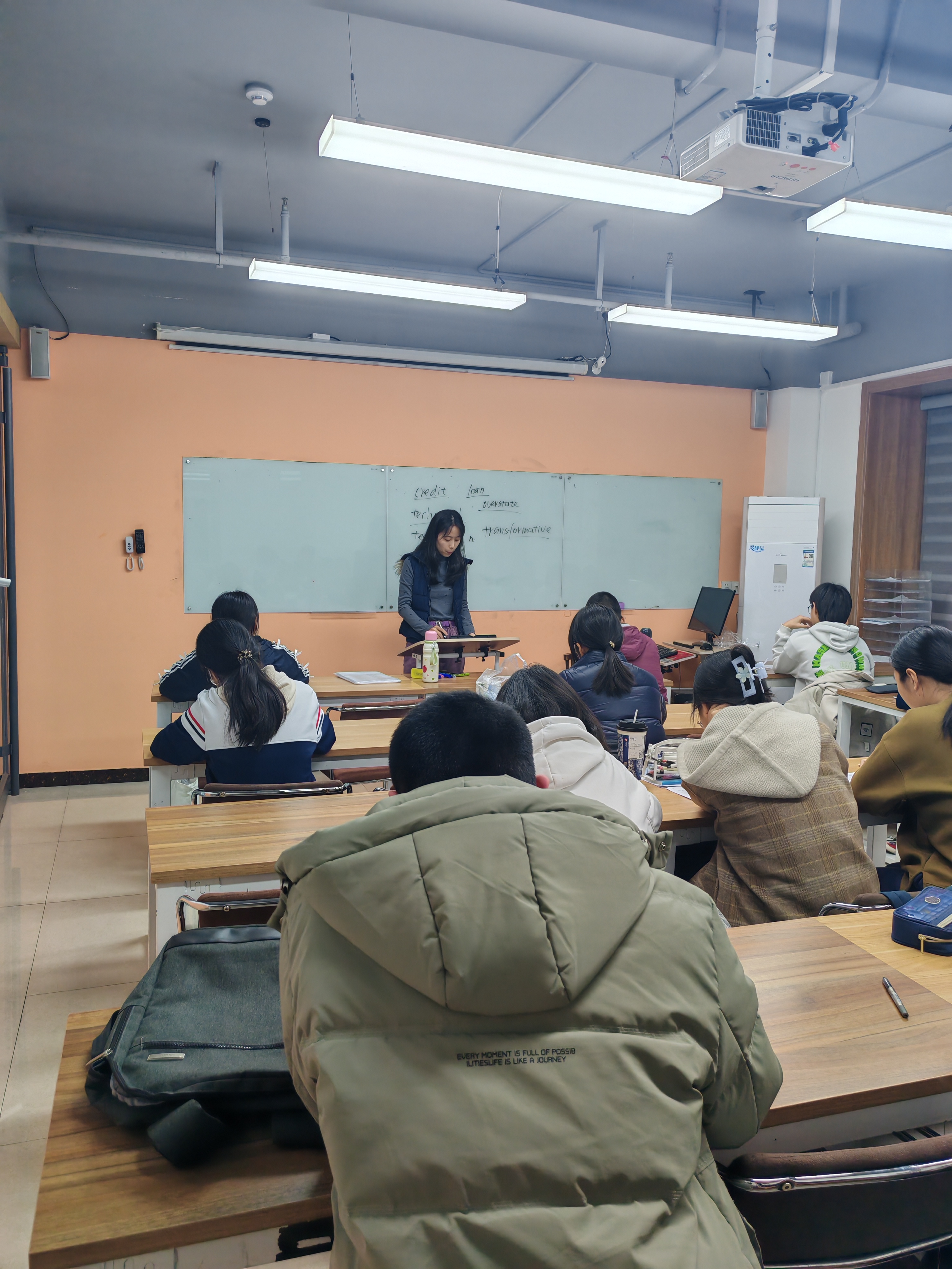 国际主流高中课程辅导（A-Level / IB / 加拿大高中课程）